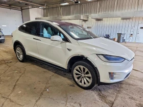 Tesla Model X 75D AWD, снимка 4
