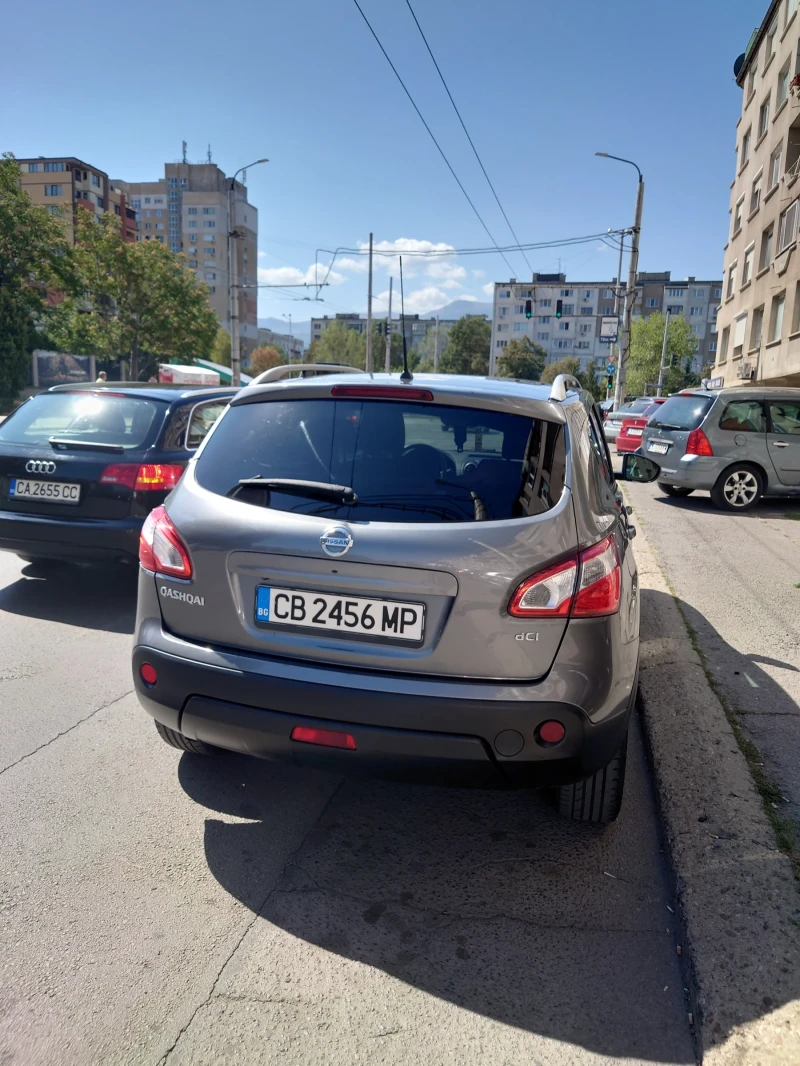 Nissan Qashqai, снимка 2 - Автомобили и джипове - 47693433