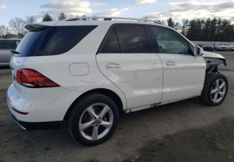 Mercedes-Benz GLE 350, снимка 5 - Автомобили и джипове - 48964403