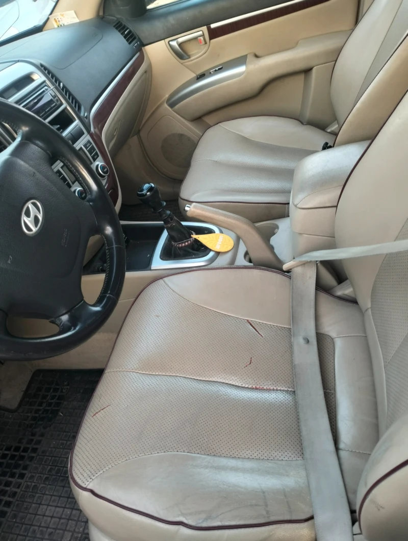 Hyundai Santa fe, снимка 9 - Автомобили и джипове - 52147627