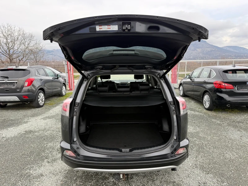 Toyota Rav4 (KATO НОВА)^(ХИБРИД), снимка 13 - Автомобили и джипове - 53181169