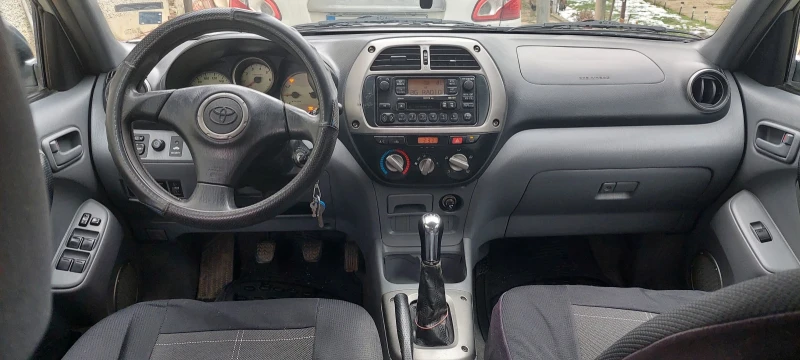 Toyota Rav4, снимка 9 - Автомобили и джипове - 53222161