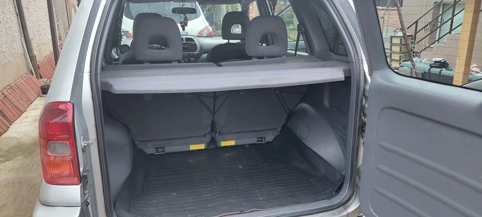 Toyota Rav4 | Mobile.bg � ����������� 10
