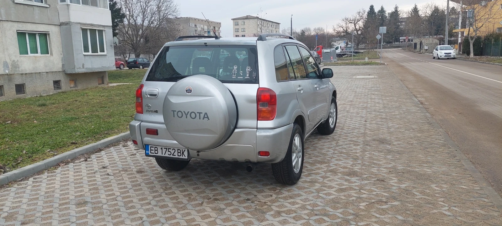 Toyota Rav4 | Mobile.bg � ����������� 4