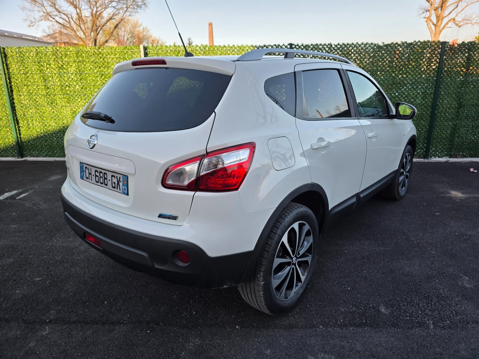 Nissan Qashqai Navi panorama , снимка 4 - Автомобили и джипове - 54160477