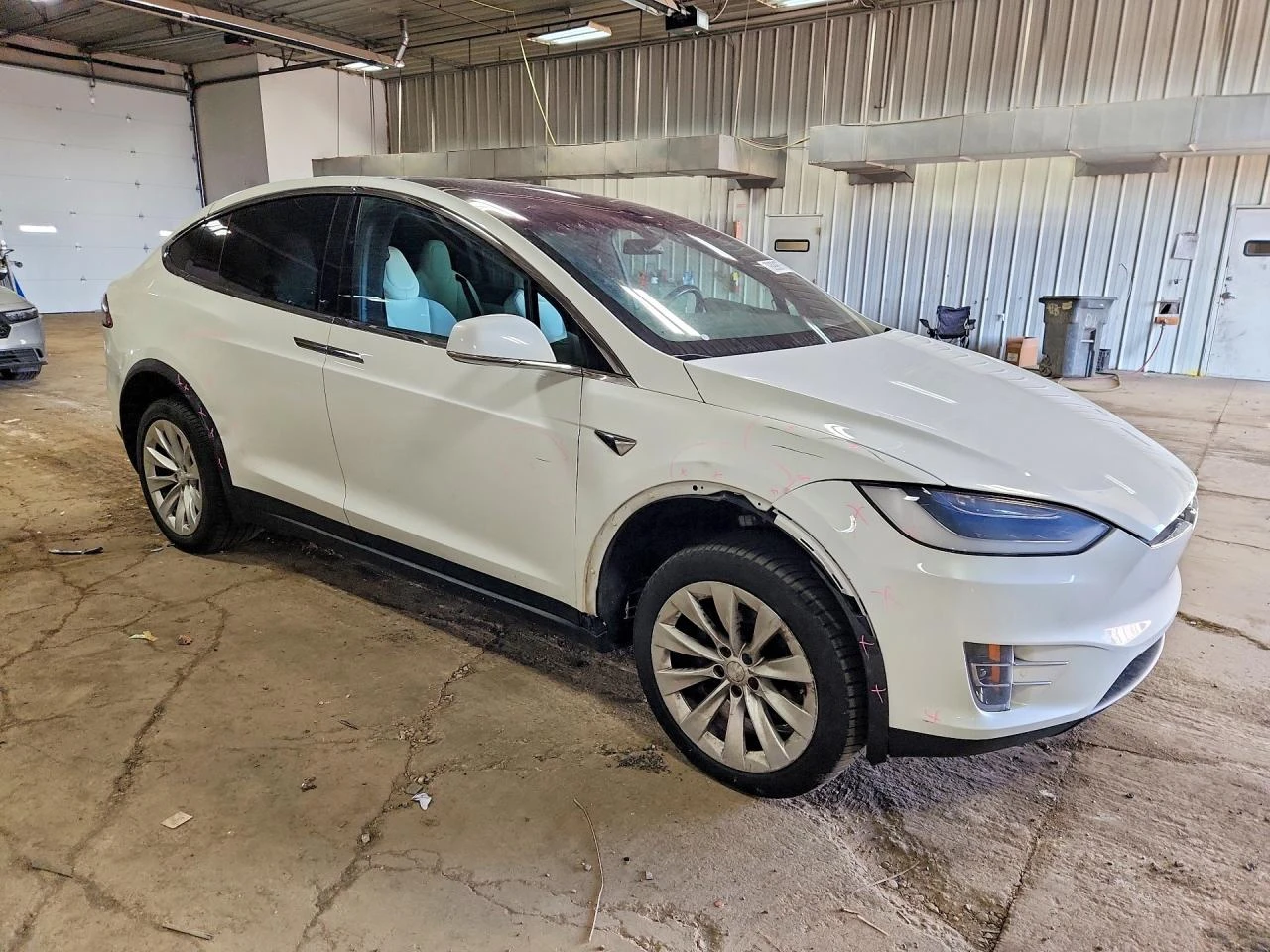Tesla Model X 75D AWD, снимка 4 - Автомобили и джипове - 54169667