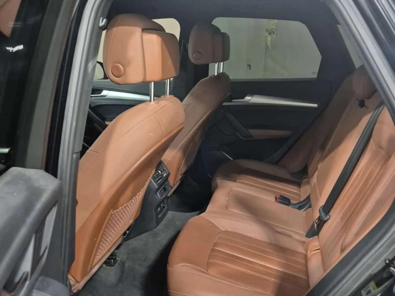 Audi Q5 * KOMFORT * CARFAX * ЦЕНА ДО БГ, снимка 12 - Автомобили и джипове - 54269461