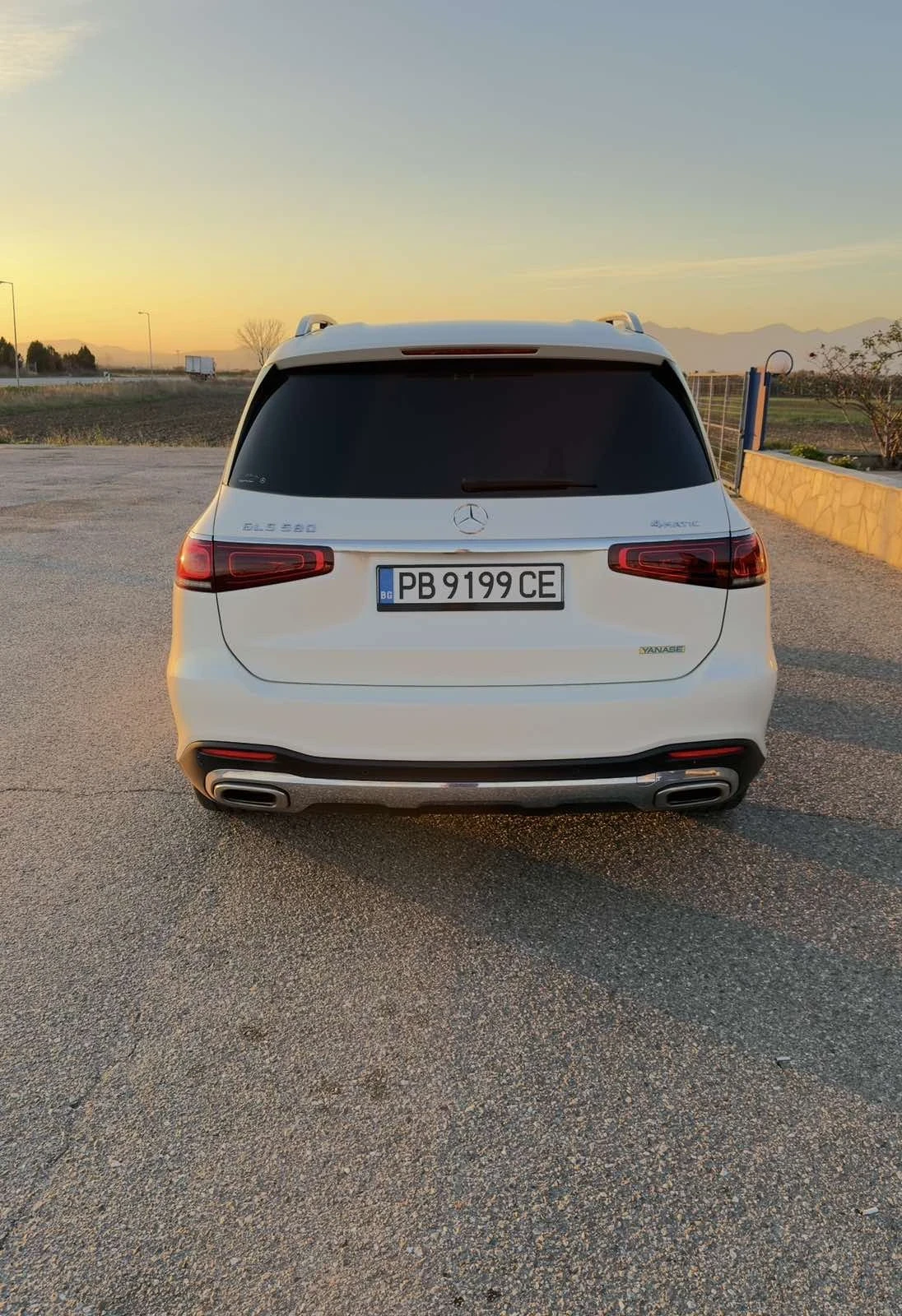 Mercedes-Benz GLS580 AMG, снимка 2 - Автомобили и джипове - 54391518