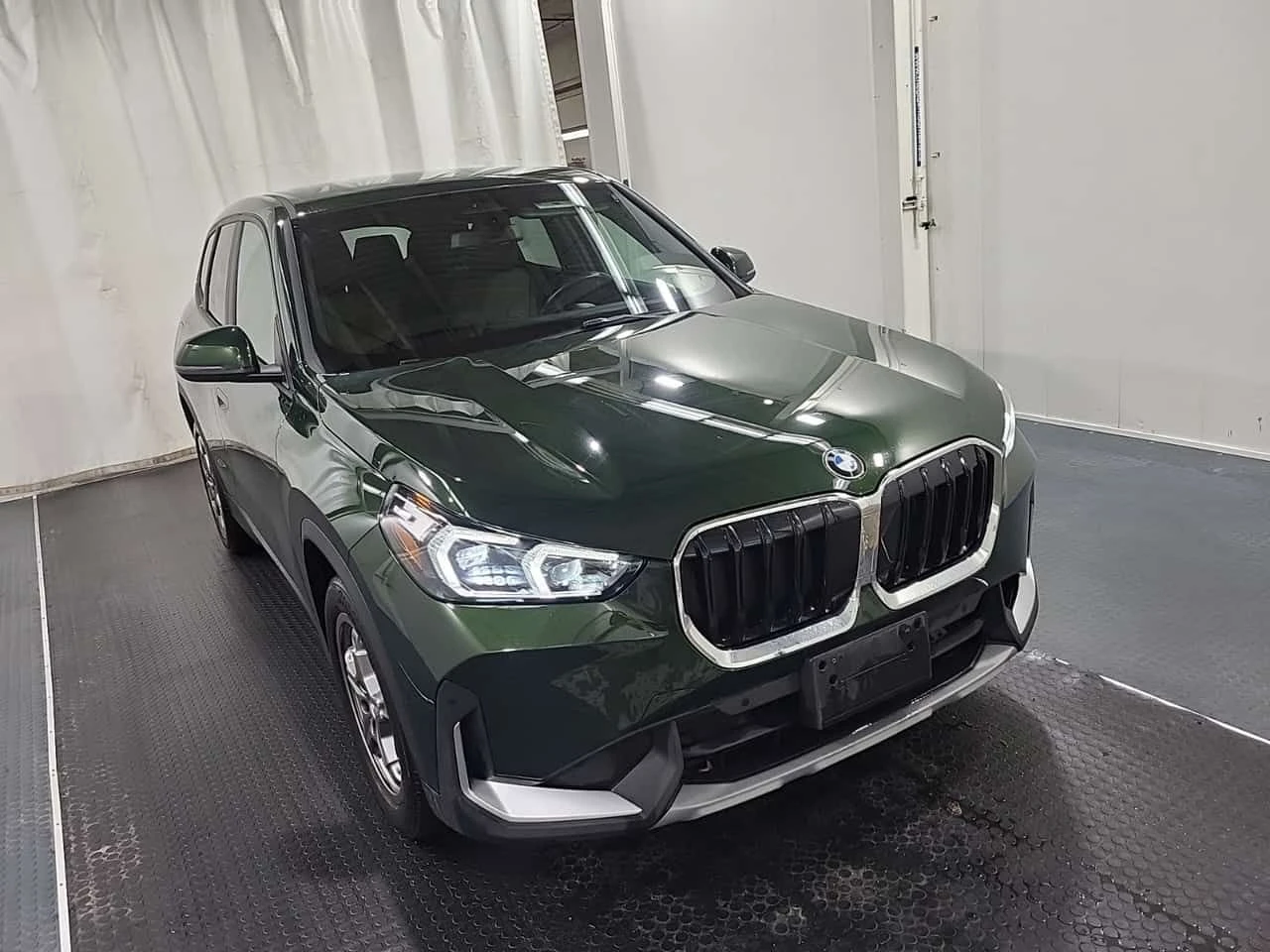 BMW X1 xDrive28i * CARFAX * Един собственик * От BMW * , снимка 2 - Автомобили и джипове - 54617654