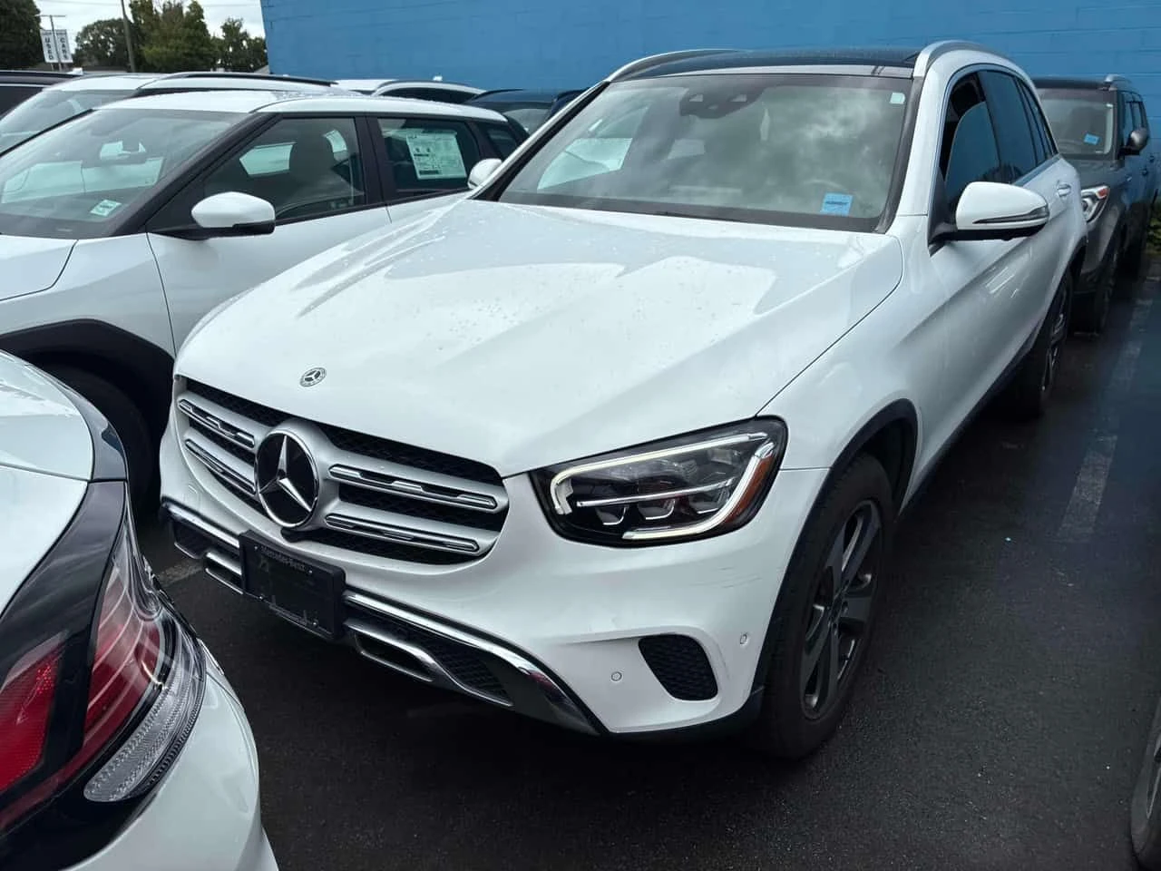 Mercedes-Benz GLC 300 4MATIC/360/ПАНОРАМА/ПОДГРЕВИ, снимка 2 - Автомобили и джипове - 54688284