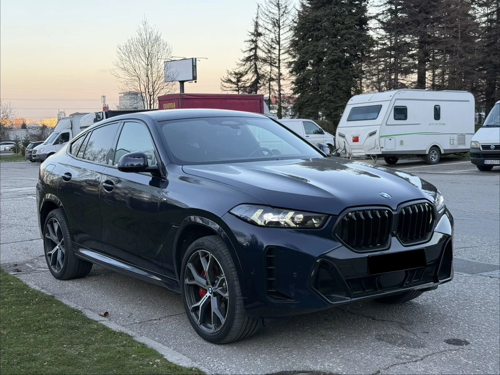 BMW X6 30d* xDrive* Head-Up* 360* Готов Лизинг, снимка 2 - Автомобили и джипове - 55004156