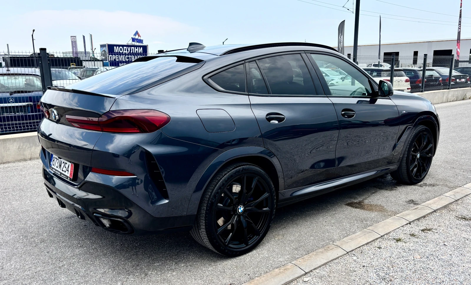 BMW X6 Individual swarovski M-sport, снимка 4 - Автомобили и джипове - 55787418
