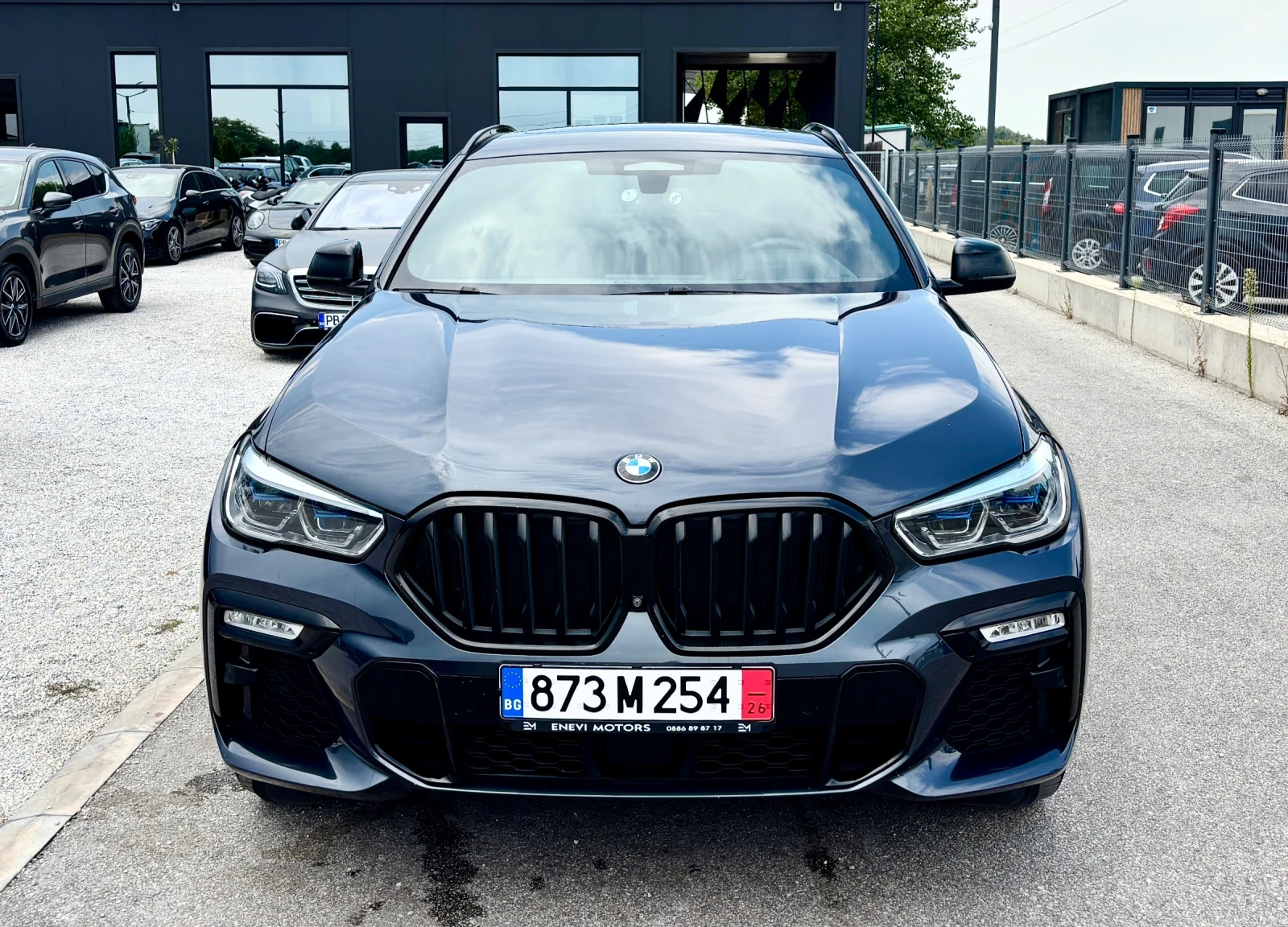 BMW X6 Individual swarovski M-sport, снимка 2 - Автомобили и джипове - 55787418