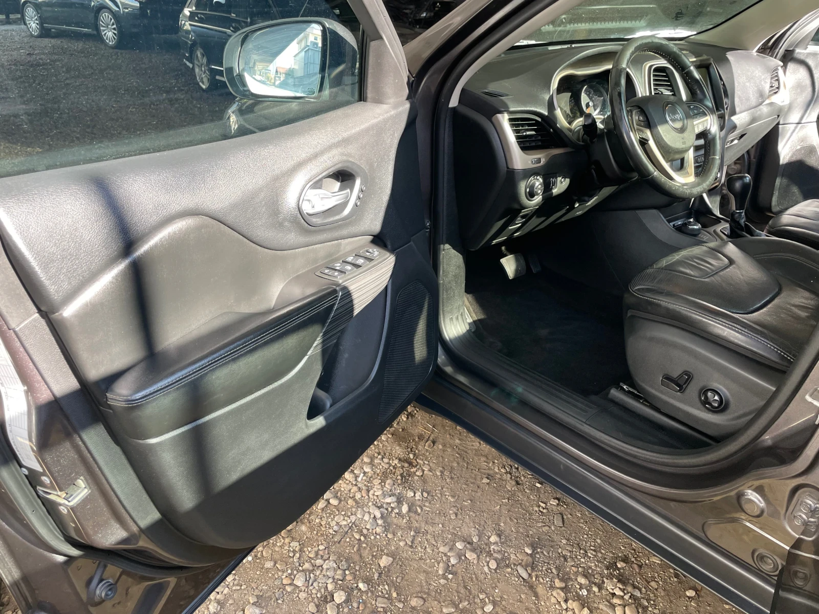Jeep Cherokee 4x4 ZF 2.0d multijet | Mobile.bg � ����������� 15