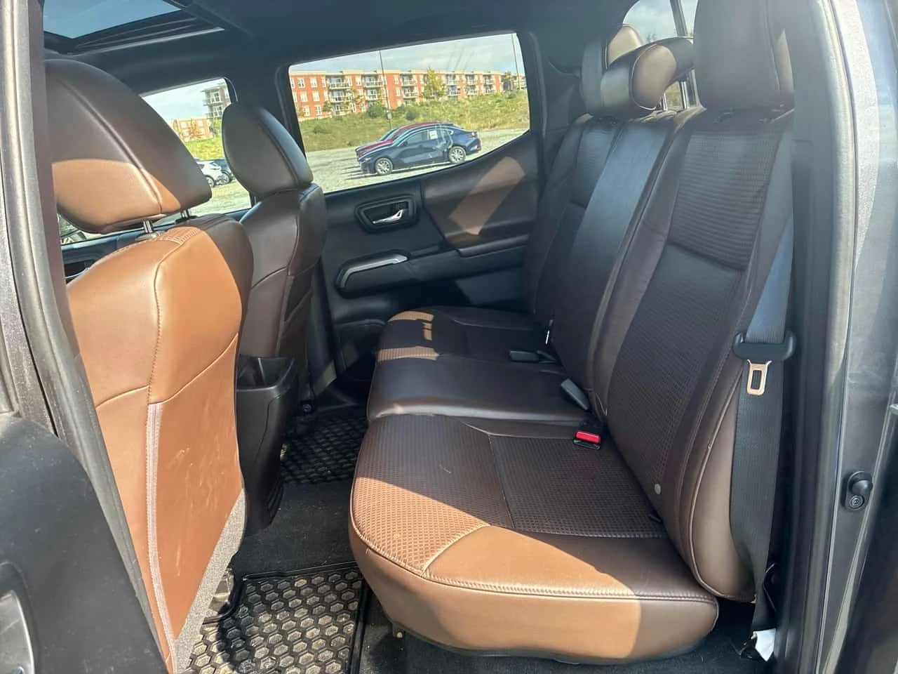 Toyota Tacoma LIMITED * ������ ���������������� �� MAZDA*  | Mobile.bg � ����������� 12