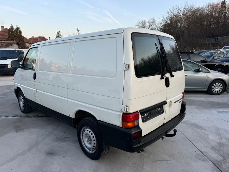 VW T4 2.5TDI 2004 ГОДИНА, снимка 7 - Бусове и автобуси - 48118066