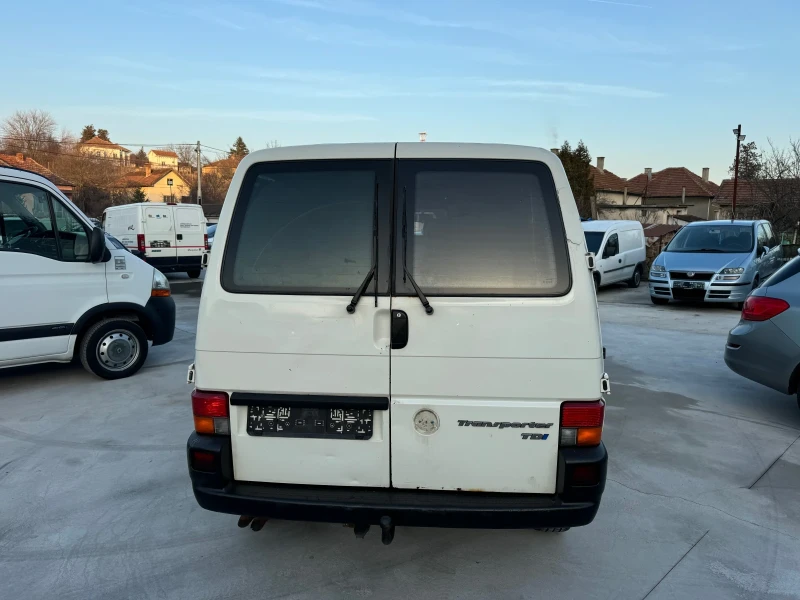 VW T4 2.5TDI 2004 ГОДИНА, снимка 6 - Бусове и автобуси - 48118066