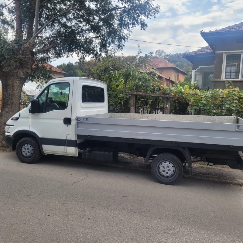 Iveco Daily, снимка 4 - Камиони - 47574894