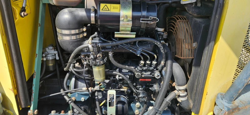 Багер Yanmar B25V, снимка 11 - Индустриална техника - 52623331