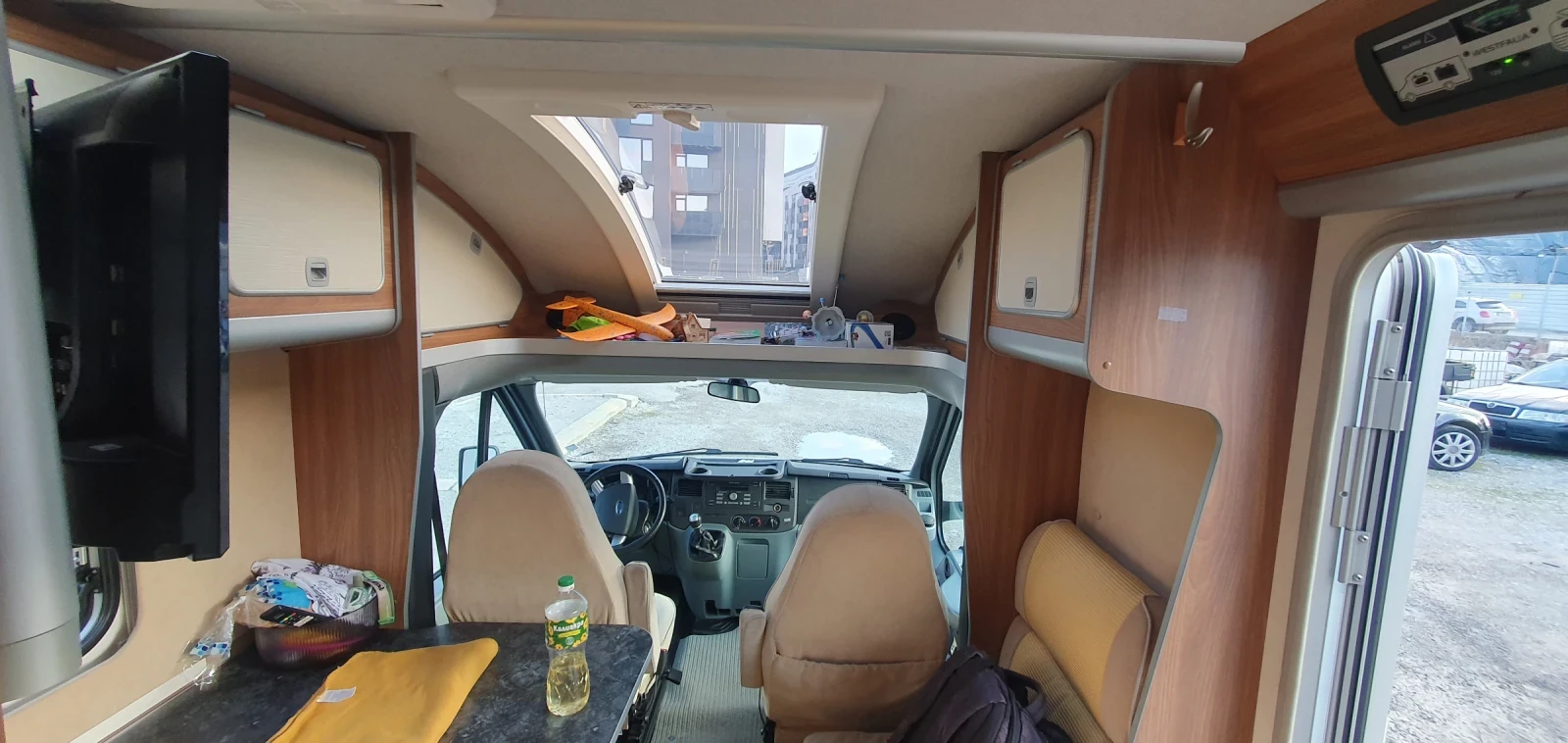 Кемпер Ford Westfalia , снимка 17 - Каравани и кемпери - 53749919