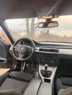 BMW 330, снимка 6