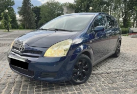 Toyota Corolla verso 2.2D-4D , снимка 1