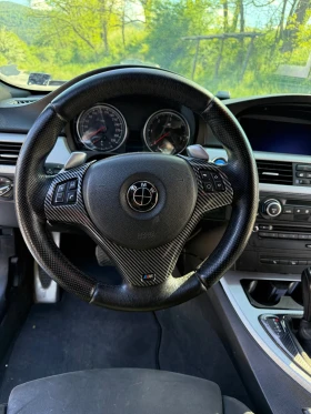 BMW 330, снимка 14
