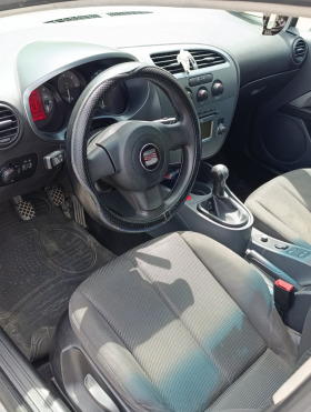 Seat Leon, снимка 6 - Автомобили и джипове - 45685506