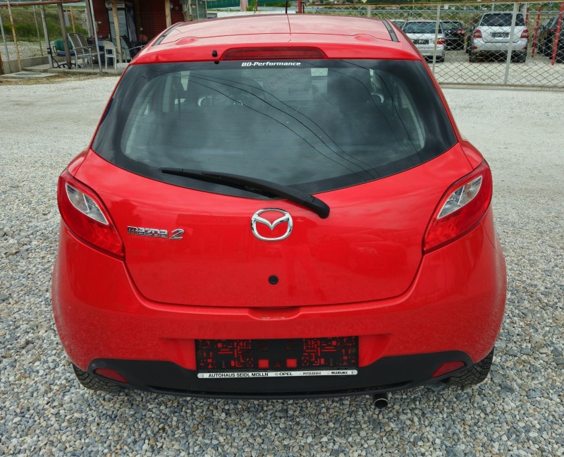 Mazda 2 1.3i.75кс.2010г.ТОП.състояние, снимка 6 - Автомобили и джипове - 45388327