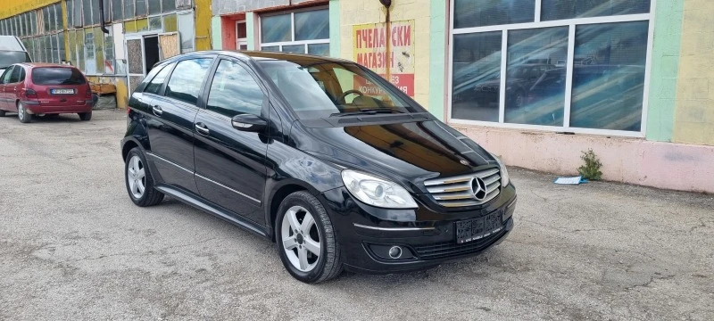 Mercedes-Benz B 180 2.0CDI ОБСЛУЖЕН ИТАЛИЯ, снимка 3 - Автомобили и джипове - 45699795