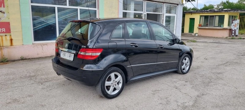 Mercedes-Benz B 180 2.0CDI ОБСЛУЖЕН ИТАЛИЯ, снимка 5 - Автомобили и джипове - 45699795