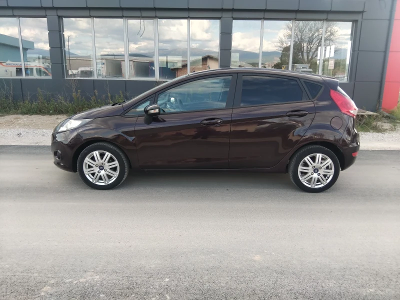 Ford Fiesta 1.4 газ - бензин, снимка 8 - Автомобили и джипове - 47471490