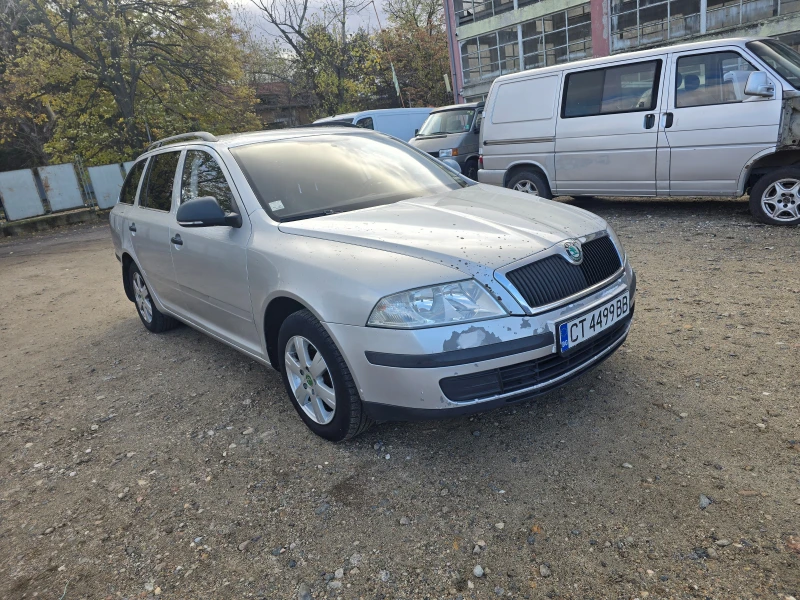 Skoda Octavia 1.6 MPI, снимка 5 - Автомобили и джипове - 48047650