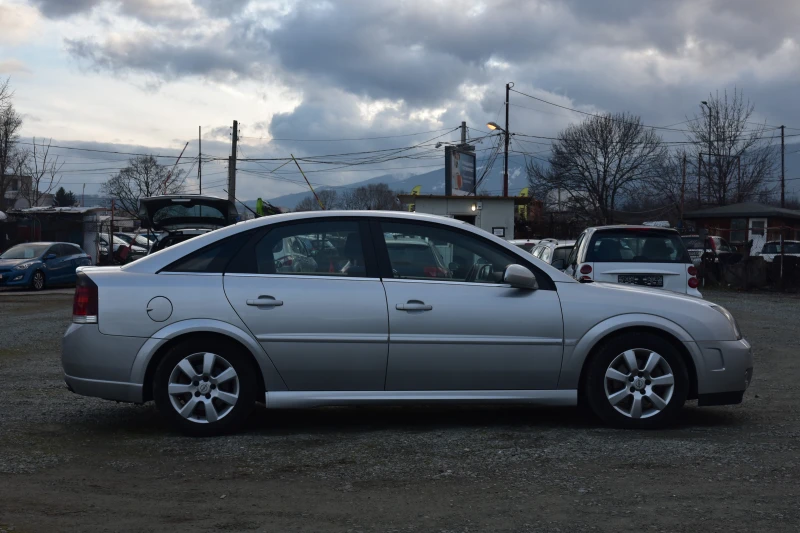 Opel Vectra 3.2, снимка 6 - Автомобили и джипове - 51603769