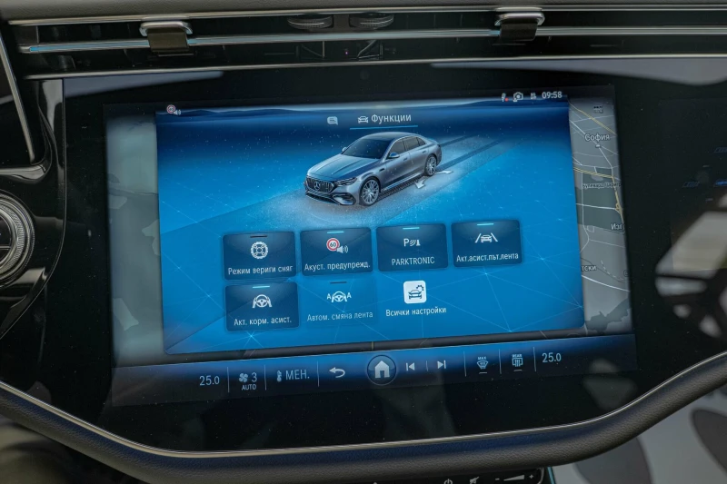 Mercedes-Benz E 53 AMG 4Matic+ /HyperScreen/AMG Ride Control/Камера 360/N, снимка 13 - Автомобили и джипове - 52451794