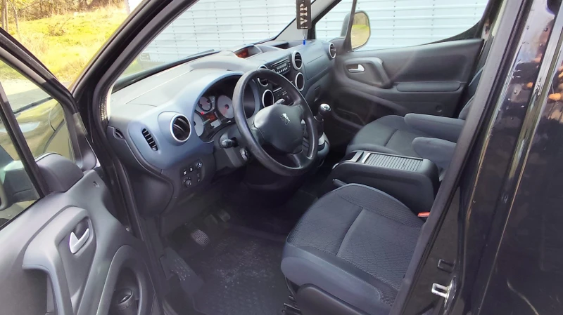 Peugeot Partner 1, 6 бензин, снимка 9 - Автомобили и джипове - 52479109