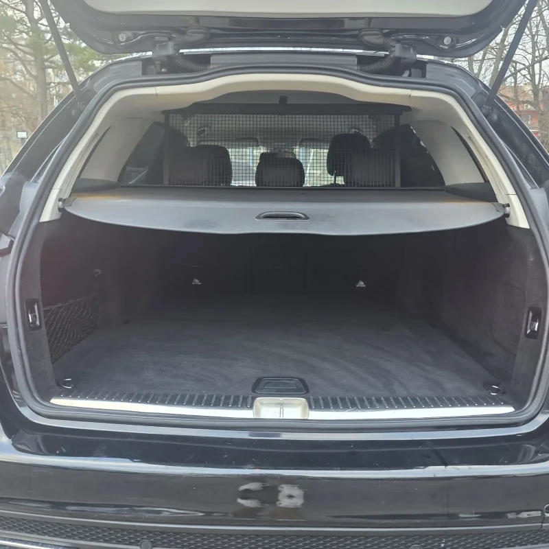 Mercedes-Benz C 220 d/4Matic/AMG Пакет/Airmatic/9G-Tronic, снимка 9 - Автомобили и джипове - 52753009