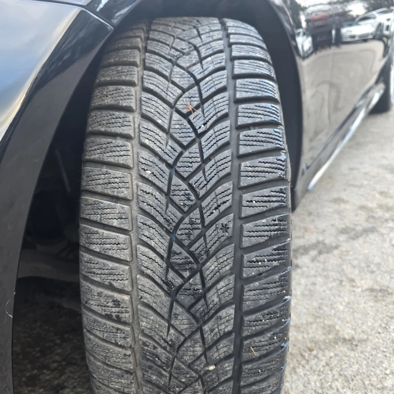 Mercedes-Benz C 220 d/4Matic/AMG Пакет/Airmatic/9G-Tronic, снимка 7 - Автомобили и джипове - 52753009