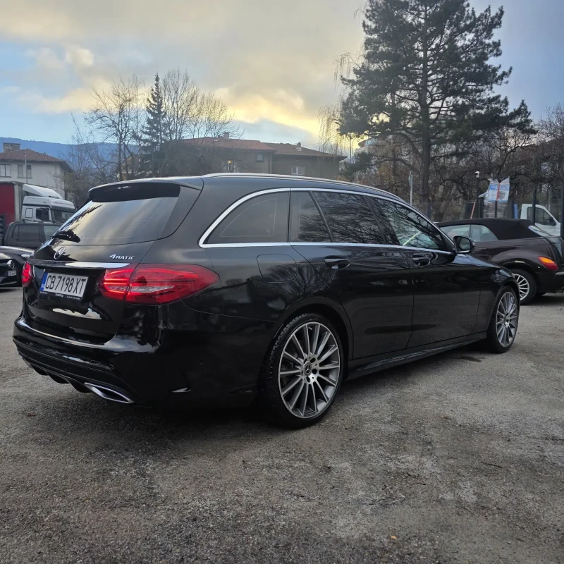 Mercedes-Benz C 220 d/4Matic/AMG Пакет/Airmatic/9G-Tronic, снимка 4 - Автомобили и джипове - 52753009