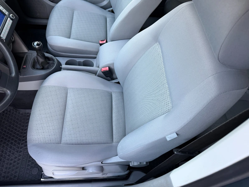 VW Caddy 2.0i EcoFuel (фабричен метан)ПЪЛНА ИСТОРИЯ В VW, снимка 7 - Автомобили и джипове - 52800037