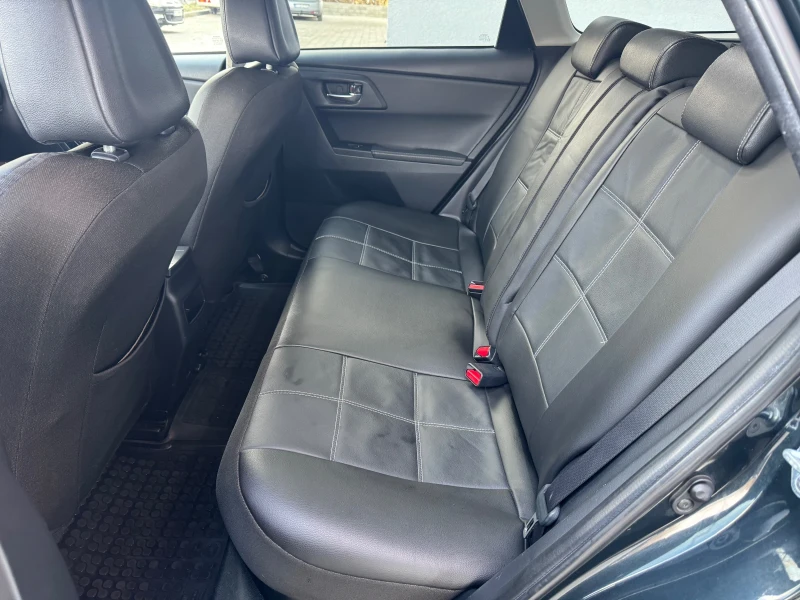 Toyota Auris Toyota auris hibrid + ГАЗ, снимка 9 - Автомобили и джипове - 53060615