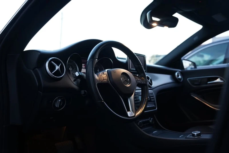 Mercedes-Benz CLA 250 AMG PACK * CARFAX * АВТОКРЕДИТ * , снимка 8 - Автомобили и джипове - 53525412