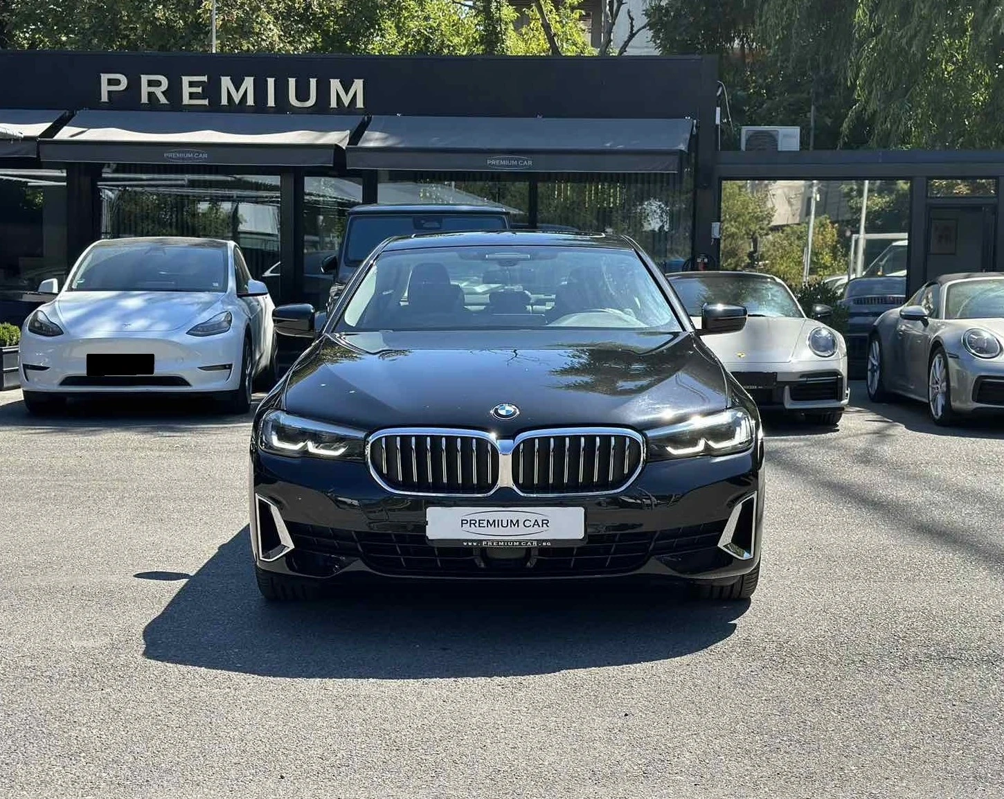 BMW 530 d xDrive Luxury, снимка 1