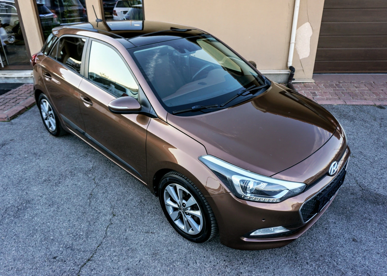 Hyundai I20 1.2I STYLE - изображение 2