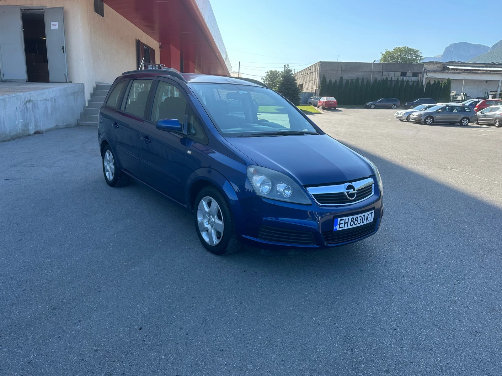 Opel Zafira 2.2i - КЛИМАТРОНИК - изображение 3