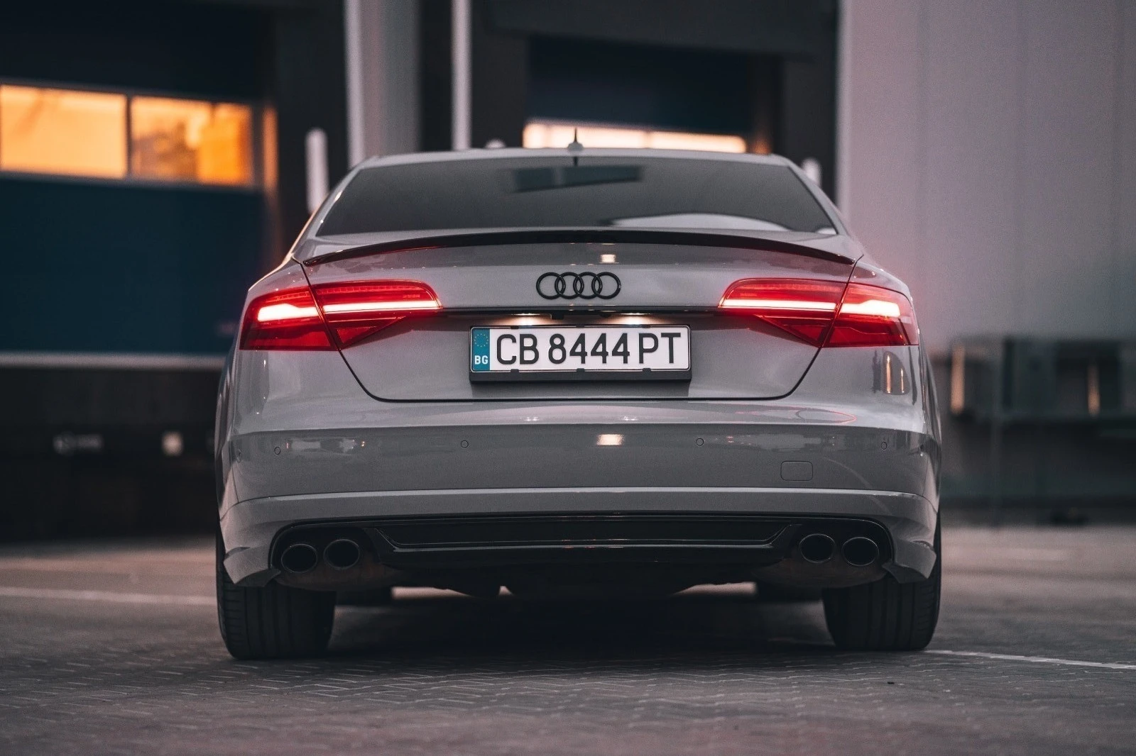 Audi A8 4.2 TDI, S-Line - изображение 7