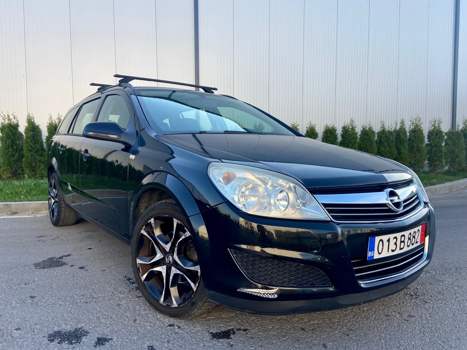 Opel Astra H 1.7 CDTI  - изображение 2