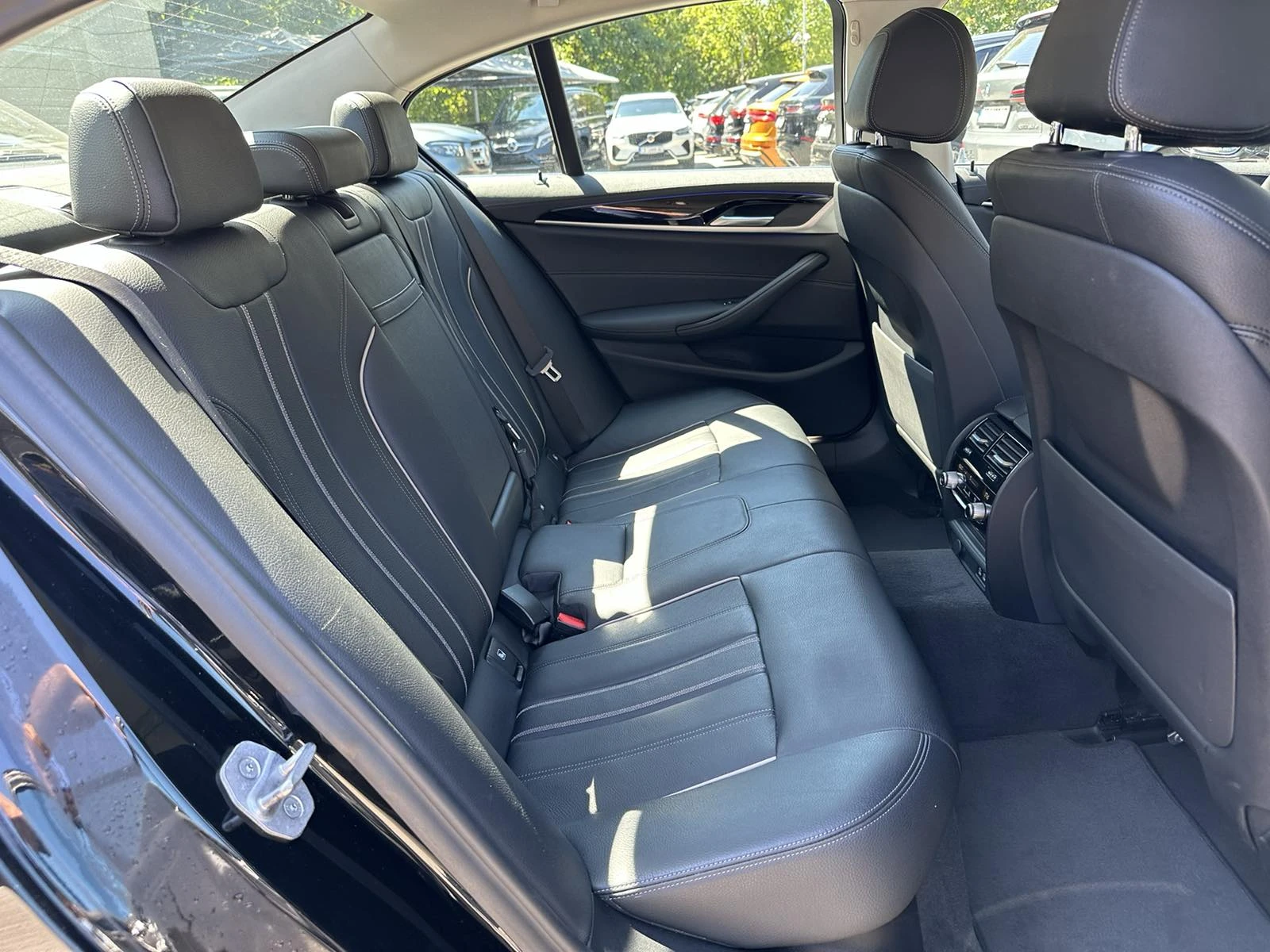 BMW 530 d xDrive Luxury | Mobile.bg — изображение 15