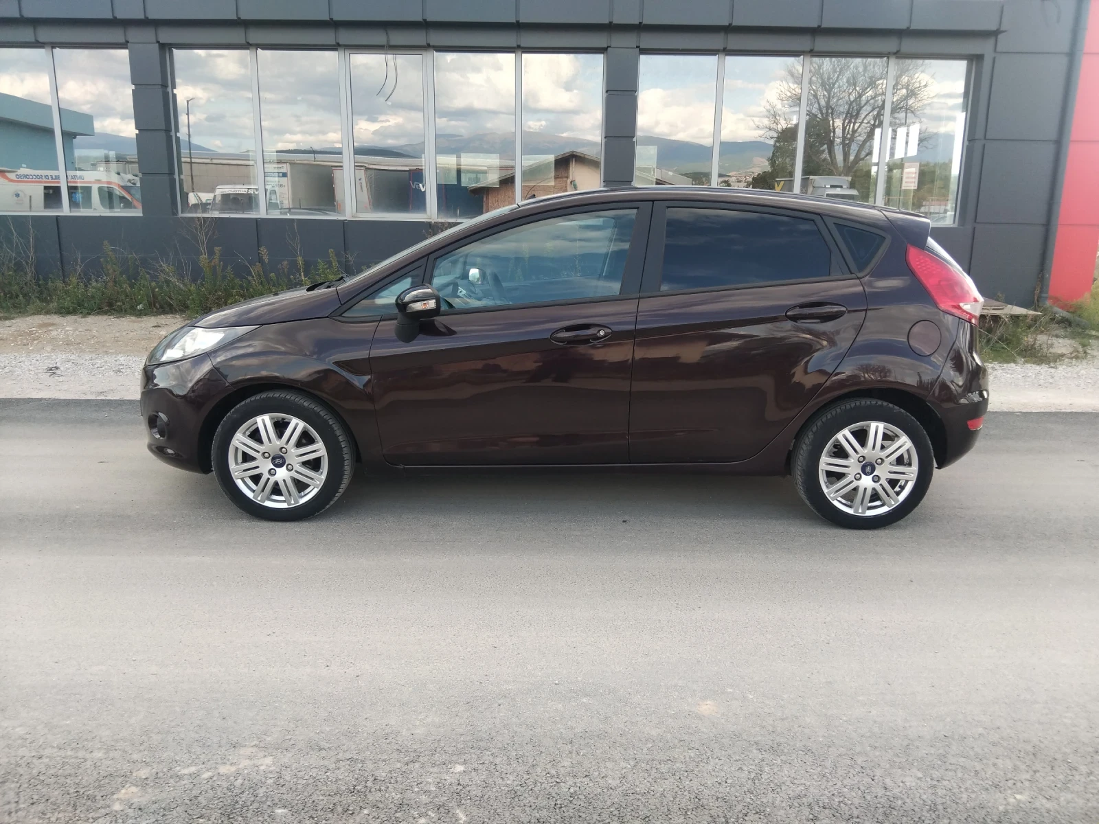 Ford Fiesta 1.4 газ - бензин - изображение 8