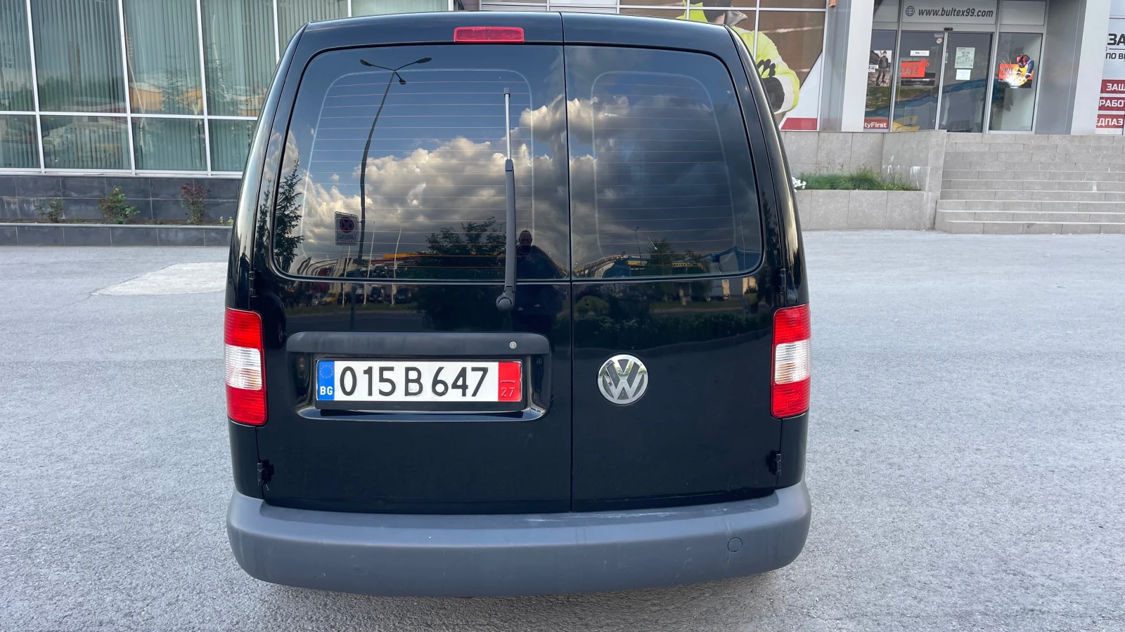 VW Caddy 1.9tdi 2 ВРАТИ - изображение 6